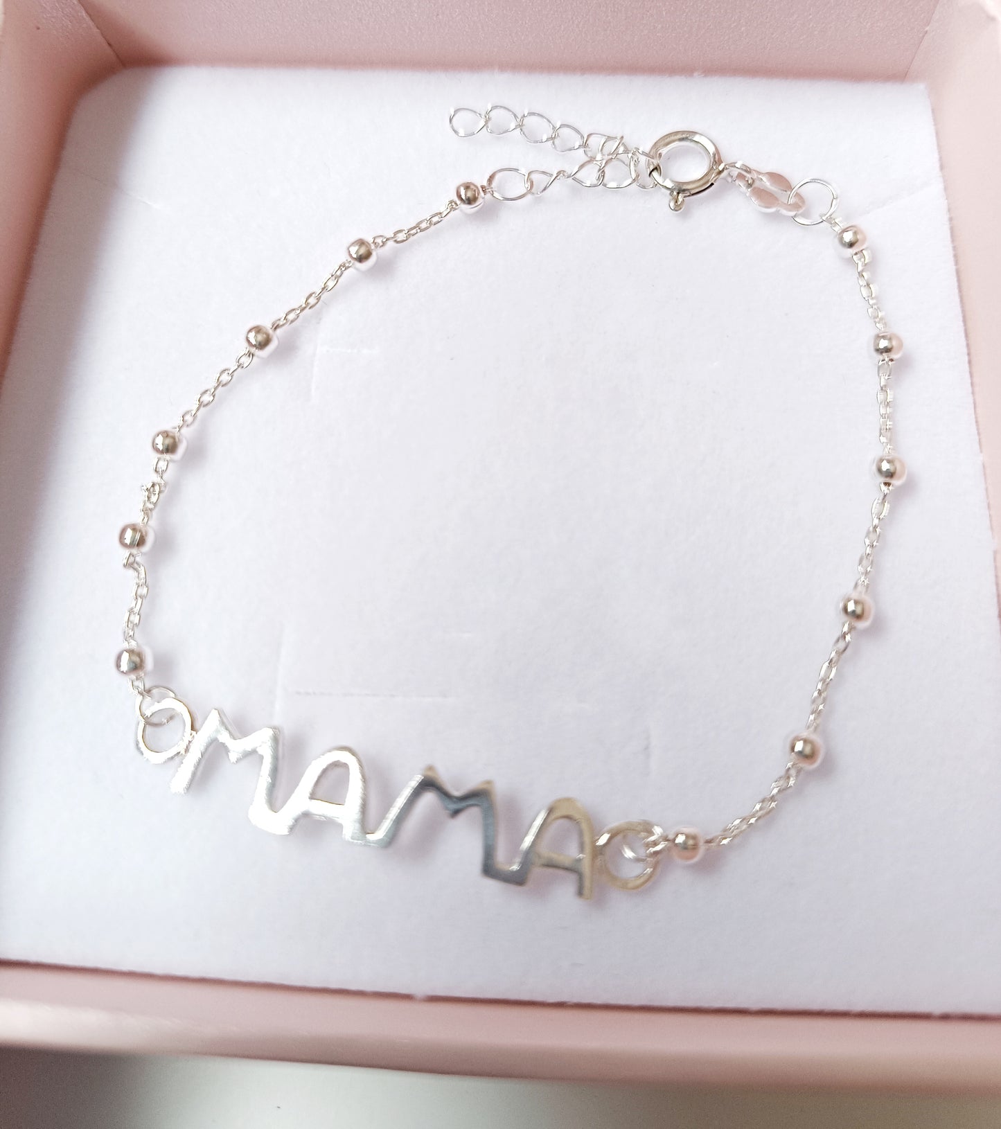 PULSERA DE PLATA DE LEY DE 17 + 3 CM CON DIJE DE MAMÁ. CIERRE REASA