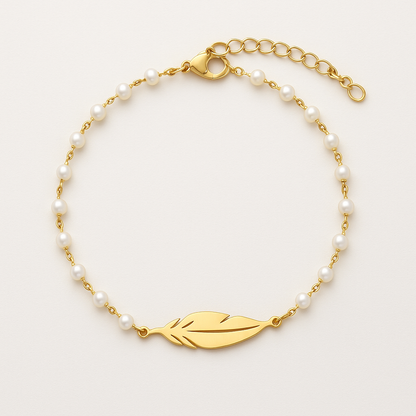 Pulsera Pluma Dorada con Perlas