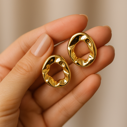 Pendientes Dorados “Golden Essence” – Baño de Oro & Diseño Esculpido