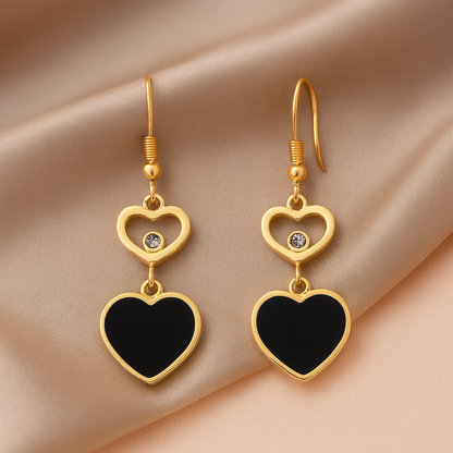 Pendientes Corazón Ébano · Elegancia Dorada Ohanna