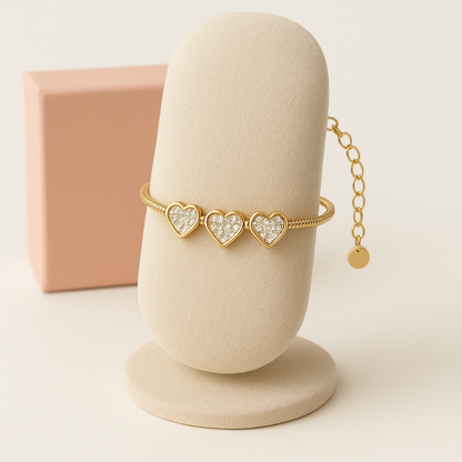 Pulsera trio de corazones