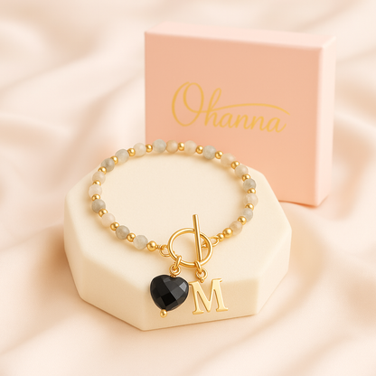 Pulsera de Piedras Naturales con Inicial y Corazón · Ohanna