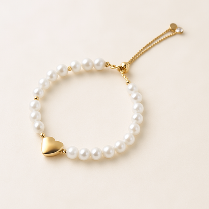 Pulsera de Perlas con Corazón Dorado